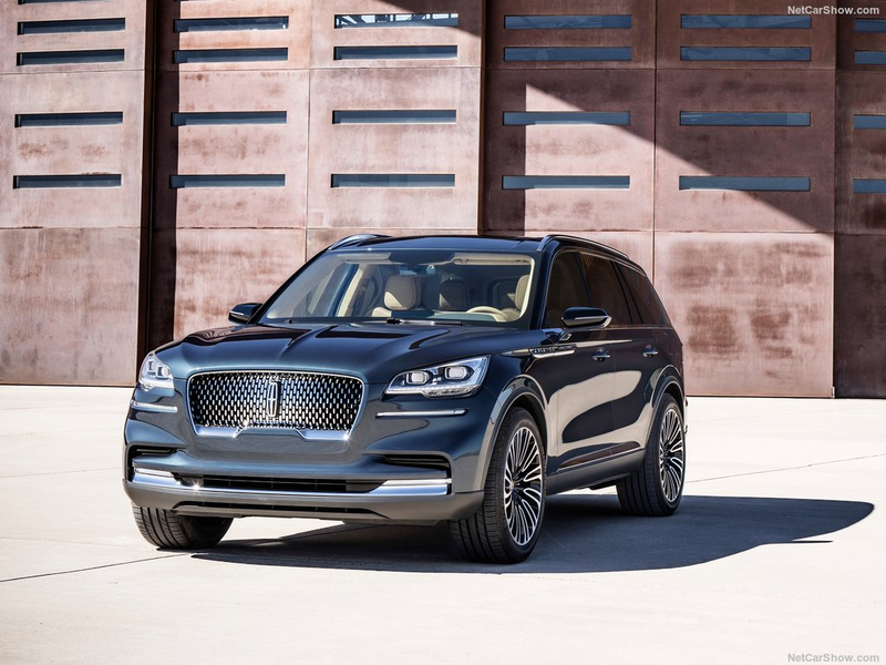 Illustration for article titled The Lincoln Aviator Concept Proves Once Again that Lincoln Knows Exactly What They Are Doing